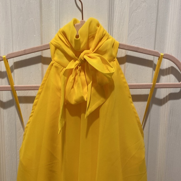 NWT New York & Co Eva Mendes Collection Golden Yellow Blouse Halter Top - Picture 2 of 16